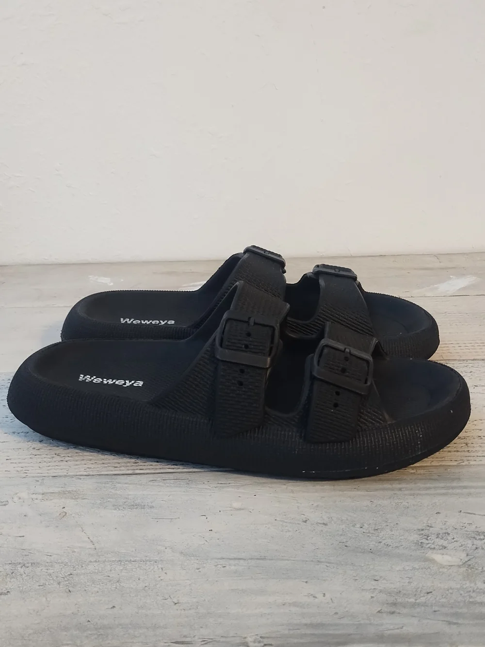Weweya Cloud Sandals for  Men - Pillow Slippers - Double Buckle Adjusta size 9